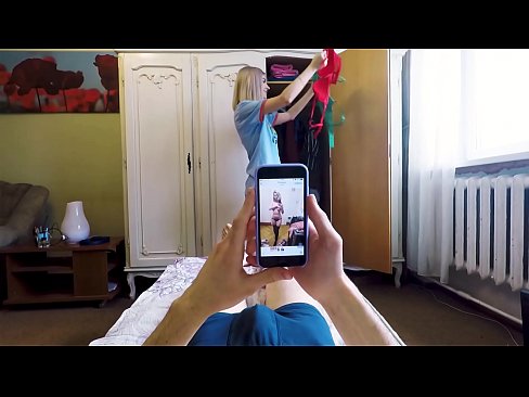 ❤️ La demi-sœur a fait jouir son frère juste avant que maman ne rentre à la maison. Porno russe at porn fr.pornosexphoto.ru ❌️❤